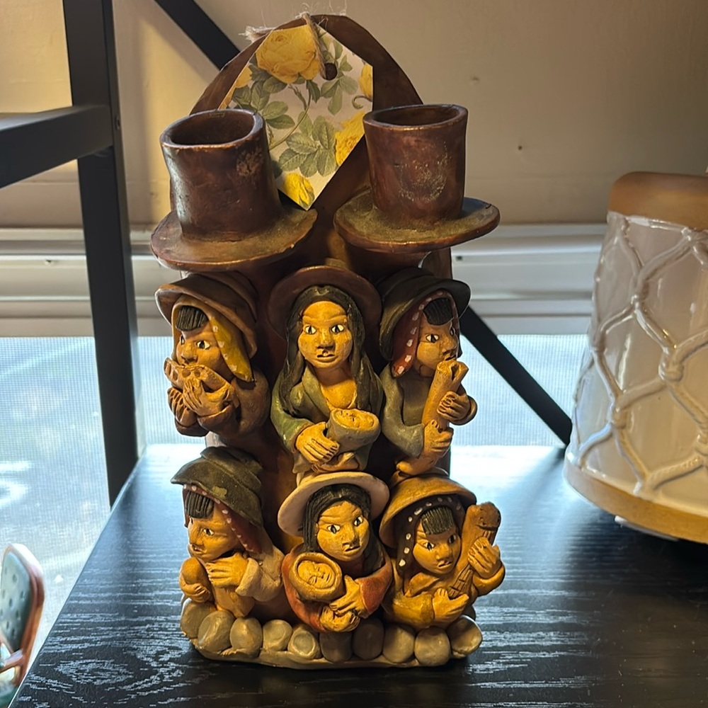 Peruvian Clay Pottery Folk Art Musical Scene Candle holder

Vintage made in Peru